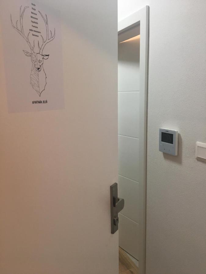 Apartman Jelen Chopok Juh-Trangoska Tále Zewnętrze zdjęcie